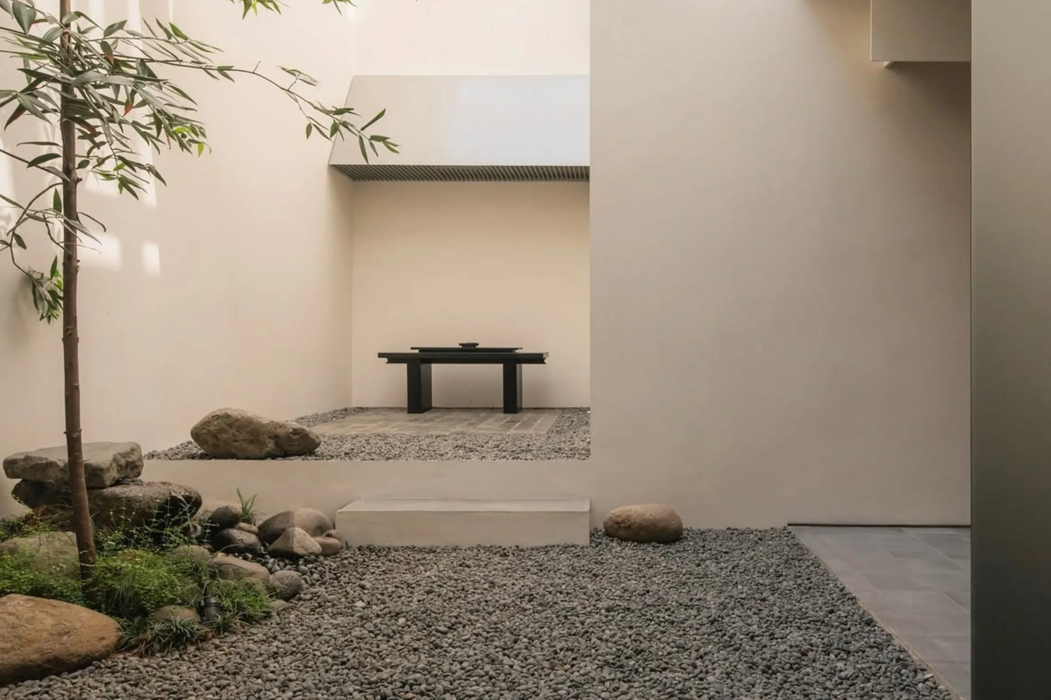 EM Residence | Dhanie & Sal